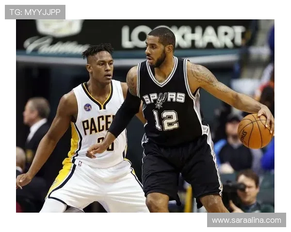 卡马文加与队友配合默契，帮助球队迎来关键胜利，状态回暖显著