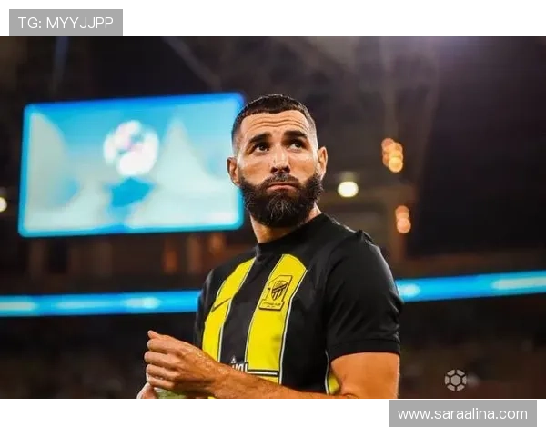 本泽马离开皇马是否正确:战术适配与生涯阶段解析 本泽马离开皇马是否正确:战术适配与生涯阶段解析