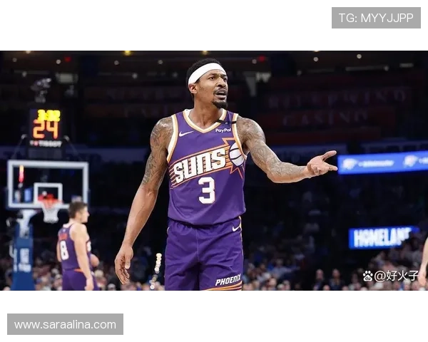 布拉德利·比尔三分效率提升显著 拉开与同位置得分手差距